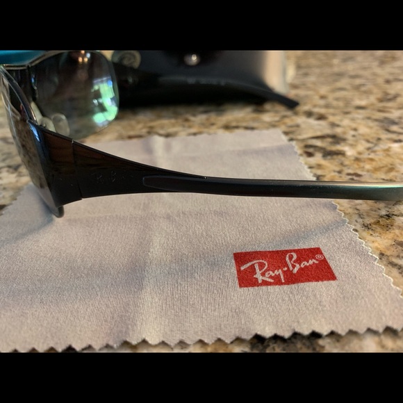 Men’s Rayban sunglasses - Picture 3 of 4